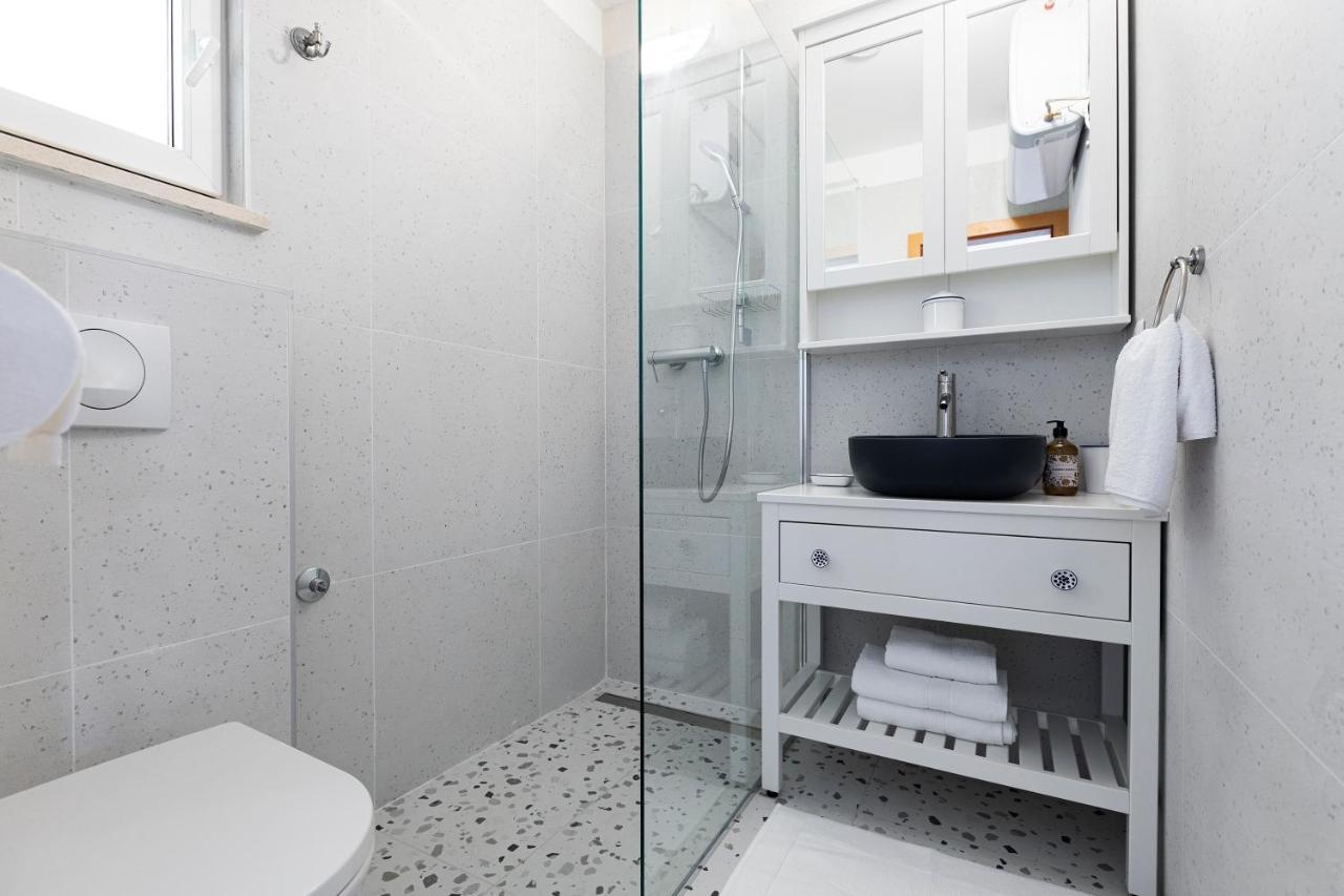 Apartman Luri Sutivan Zewnętrze zdjęcie