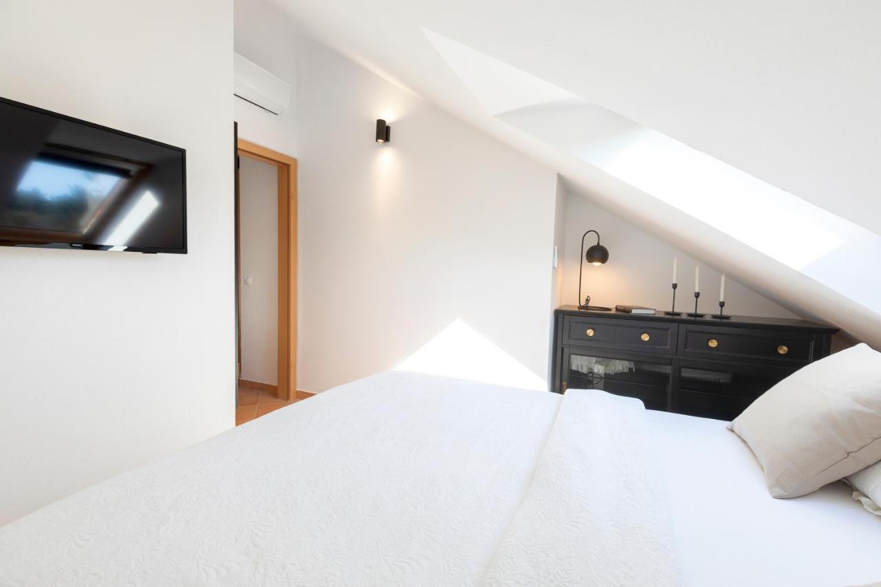 Apartman Luri Sutivan Zewnętrze zdjęcie