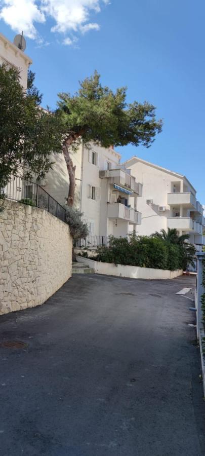 Apartman Luri Sutivan Zewnętrze zdjęcie